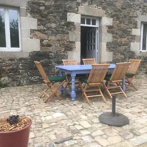 De Kerfenefas Hébergement de vacances Plouézocʼh