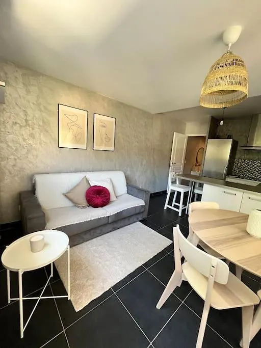 Apartment Charmant 2 Pieces Proche Monaco - Parking Prive Menton